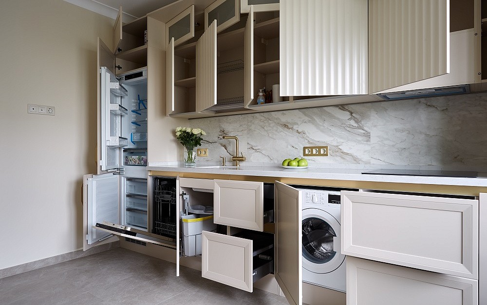 Лёгкая и функциональная кухня в стиле ар-деко