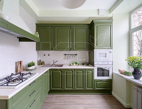 Угловые кухни оливкового цвета