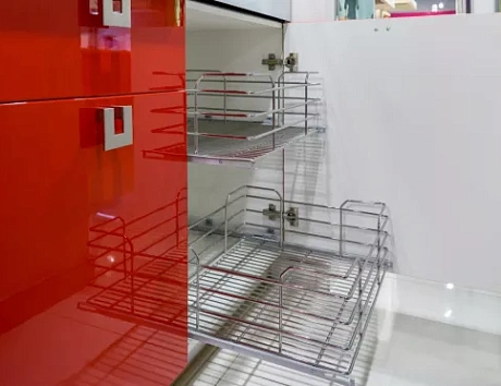 Красная кухня в Екатеринбурге