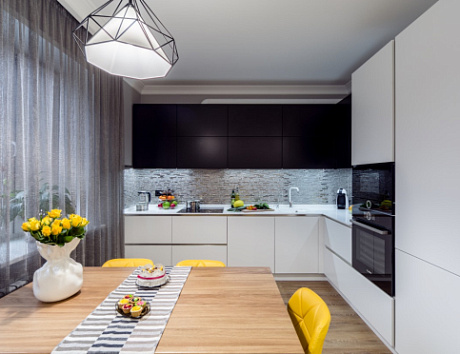 Белая кухня в Санкт-Петербурге