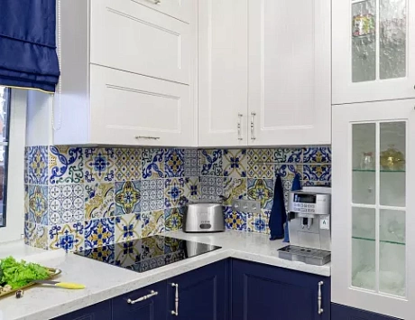 Синяя кухня в Санкт-Петербурге