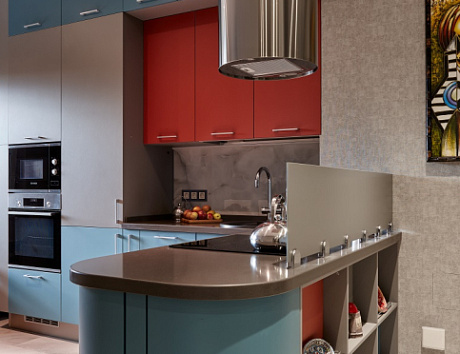 Коричневая кухня в Анапе