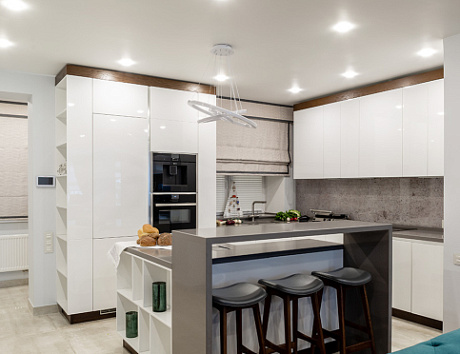 Светлая кухня в Арзамасе