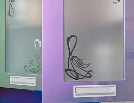 Фиолетовая кухня в Егорьевске