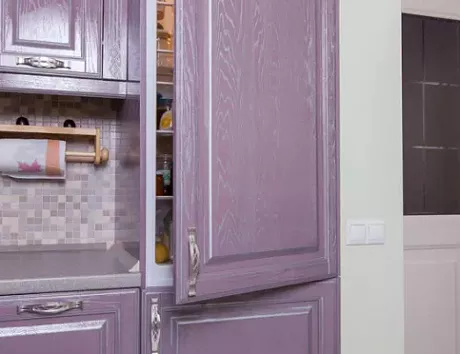 Фиолетовая кухня в Чите