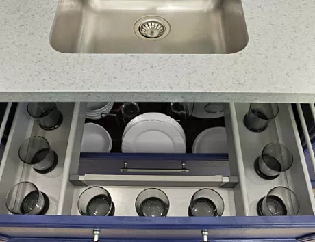 Синяя кухня в Казани