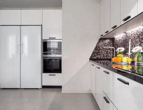 Глянцевая кухня в Анапе