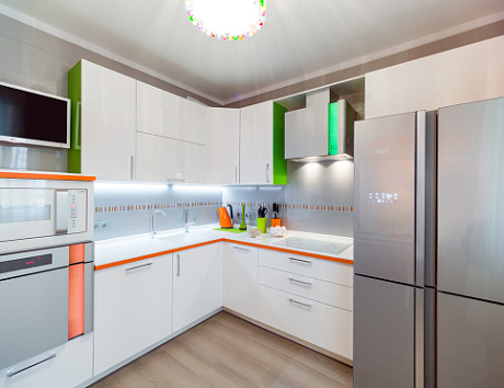 Белая кухня в Санкт-Петербурге