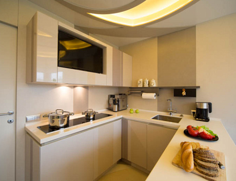 Бежевая кухня в Клину